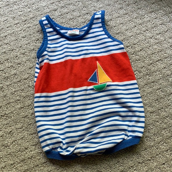 (✨5 for $20✨) Vintage Summer Sail Onesie - Picture 1 of 4